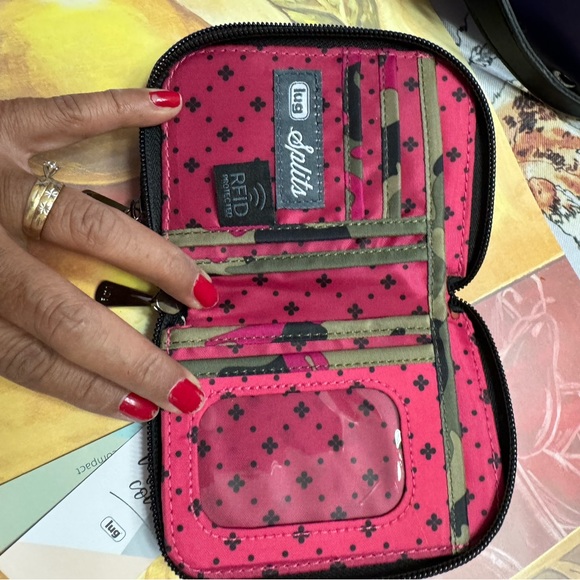 Lug - Picture 5 of 5